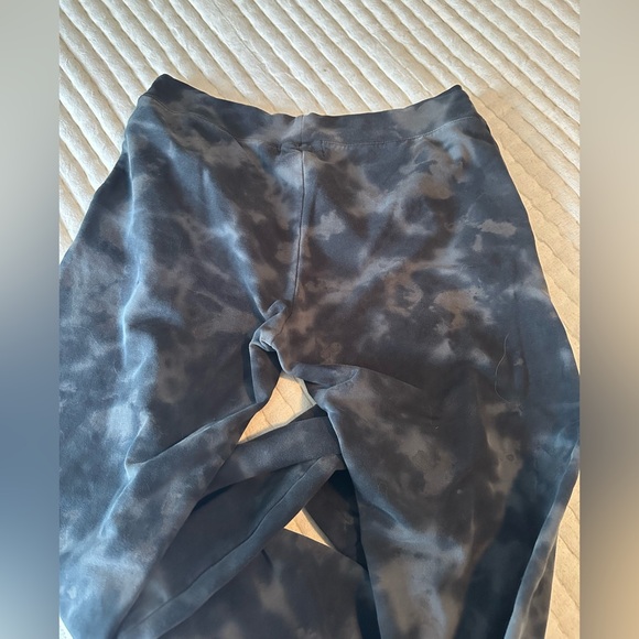 Young Fabulous & Broke joggers, size large - Picture 5 of 10